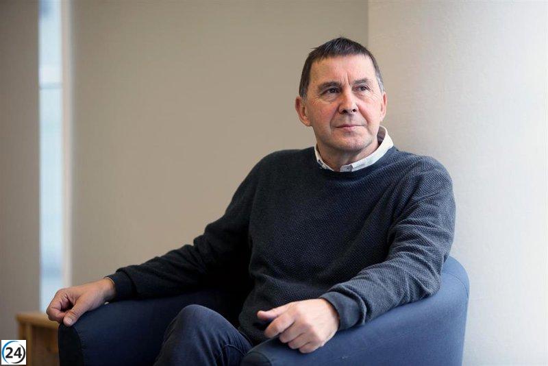 Otegi advierte sobre el crecimiento de la extrema derecha y llama a la reflexión a la izquierda.