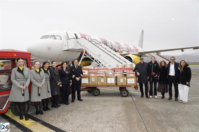 El Athletic dona más de 200 kilos de equipamiento deportivo a la Comunidad Valenciana.