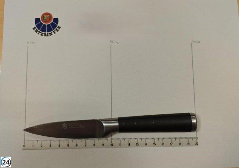 Capturado en Vitoria tras atacar con un cuchillo a un ertzaina al ser reconocido por violencia de género.