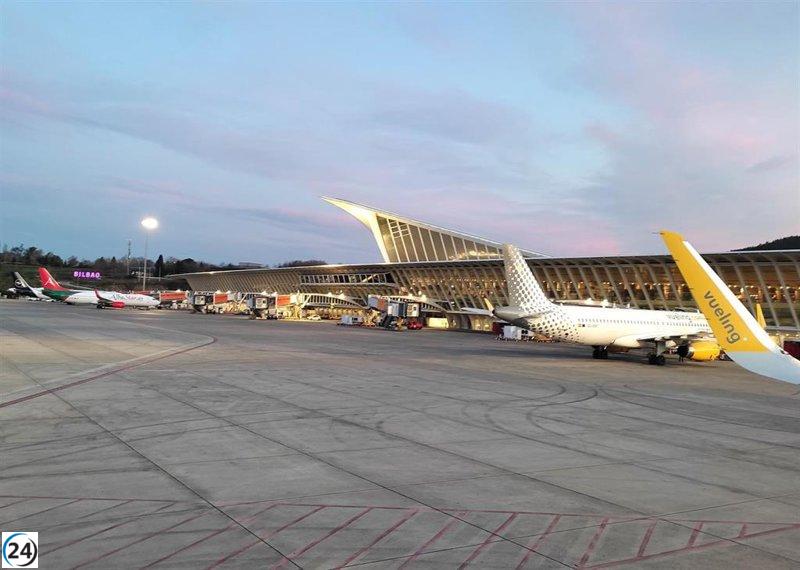 Aeropuerto de Bilbao sufre 20 cancelaciones de vuelos por intensos vientos.