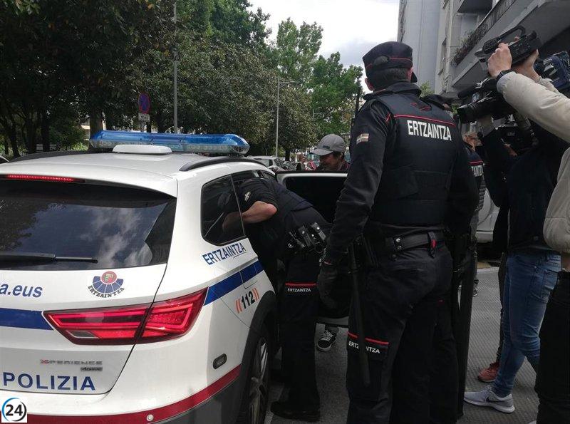 Arrestan a dos hombres por abuso sexual a una menor en San Sebastián.