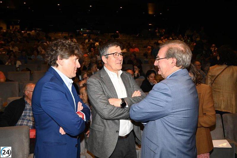 Patxi López destaca que la unión PNV-PSE es un modelo de estabilidad política en Euskadi.