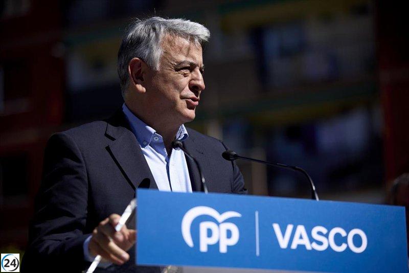 De Andrés (PP) critica al PNV por culpar a Feijóo del desaire europeo al euskera.
