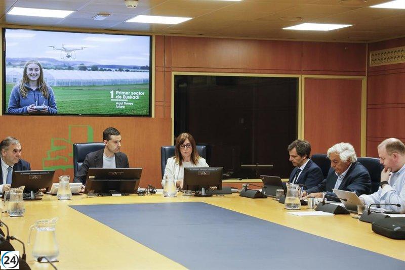 Barredo apuesta por el respaldo institucional para revitalizar el sector primario.