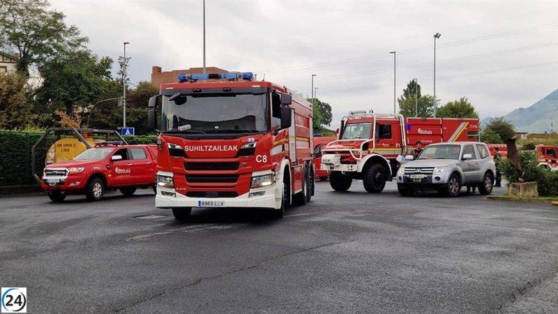 Bizkaia despliega 45 tropas para combatir incendios forestales en el país.