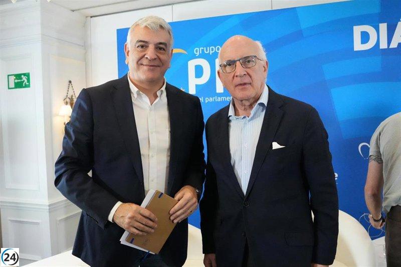 De Andrés (PP) afirma que en Euskadi coexisten solo dos enfoques ideológicos: el extremista de Bildu y el del Partido Popular.