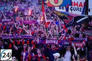 Aficionados se unen al Baskonia para festejar la conquista de la Copa del Rey de Baloncesto.