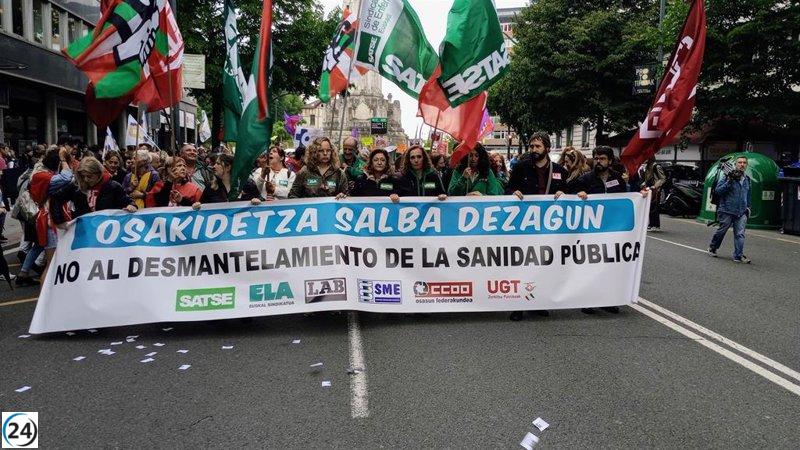 Sindicatos aumentan incidencia al 65% en segunda jornada de huelga en Osakidetza.