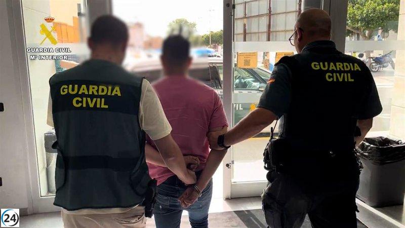 Arrestado en Tolosa por persuadir a una menor de 10 años para que le enviara imágenes explícitas