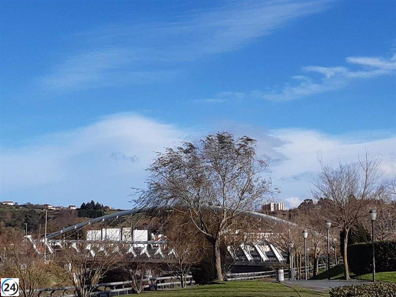 El sol y el ascenso de temperaturas en Euskadi marcan el inicio de la semana.