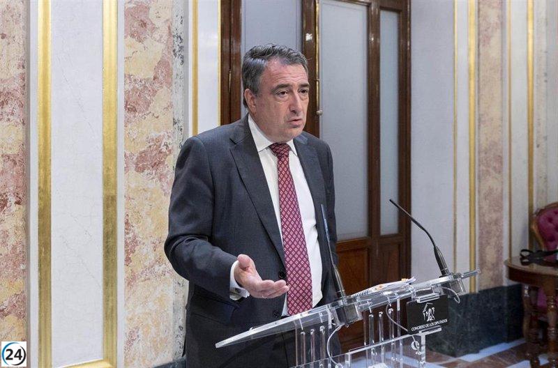 Bildu acusa a Feijóo de protagonizar una moción de censura encubierta en su primer mitin de campaña, según el PNV.