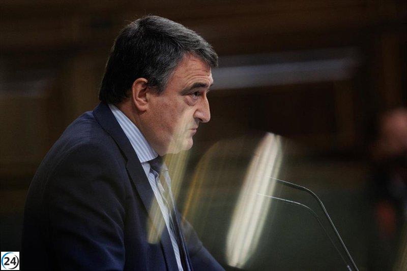 PNV rechaza a Feijóo por su acuerdo con Vox y su enfoque territorial incendiario.