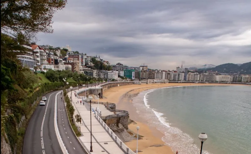 El cambio climático amenaza las playas vascas